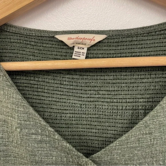 GREEN TIE SHIRT - Picture 2 of 6